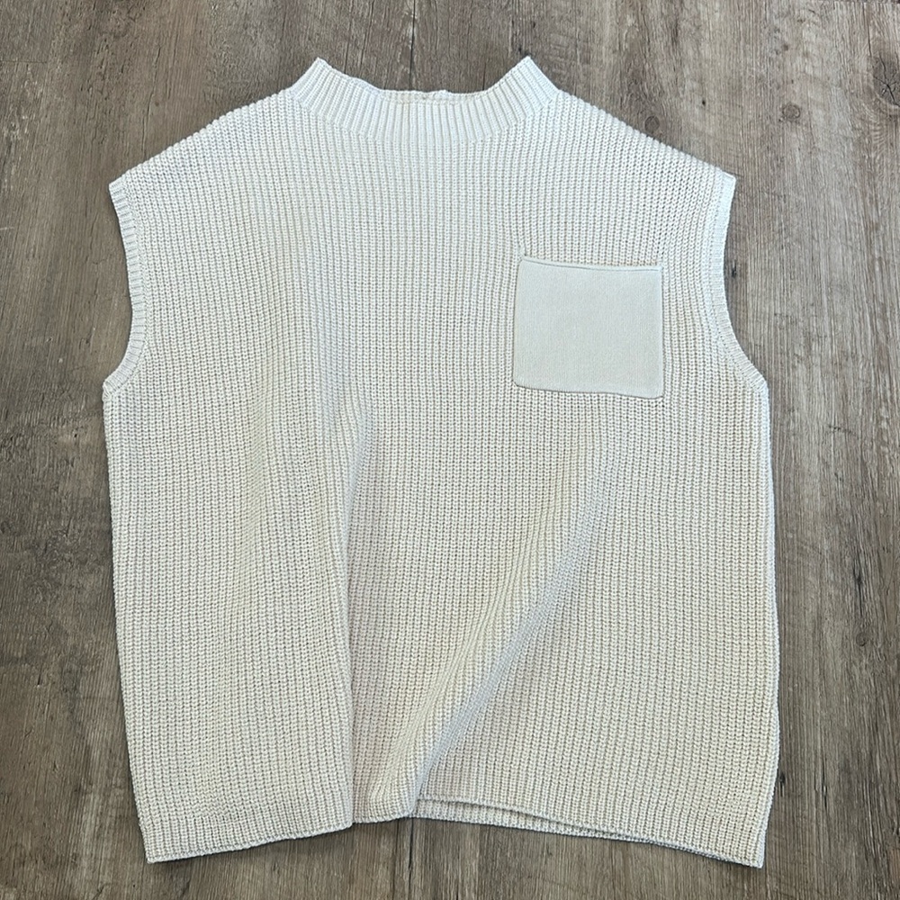 Women’s sweater size medium - Picture 1 of 5